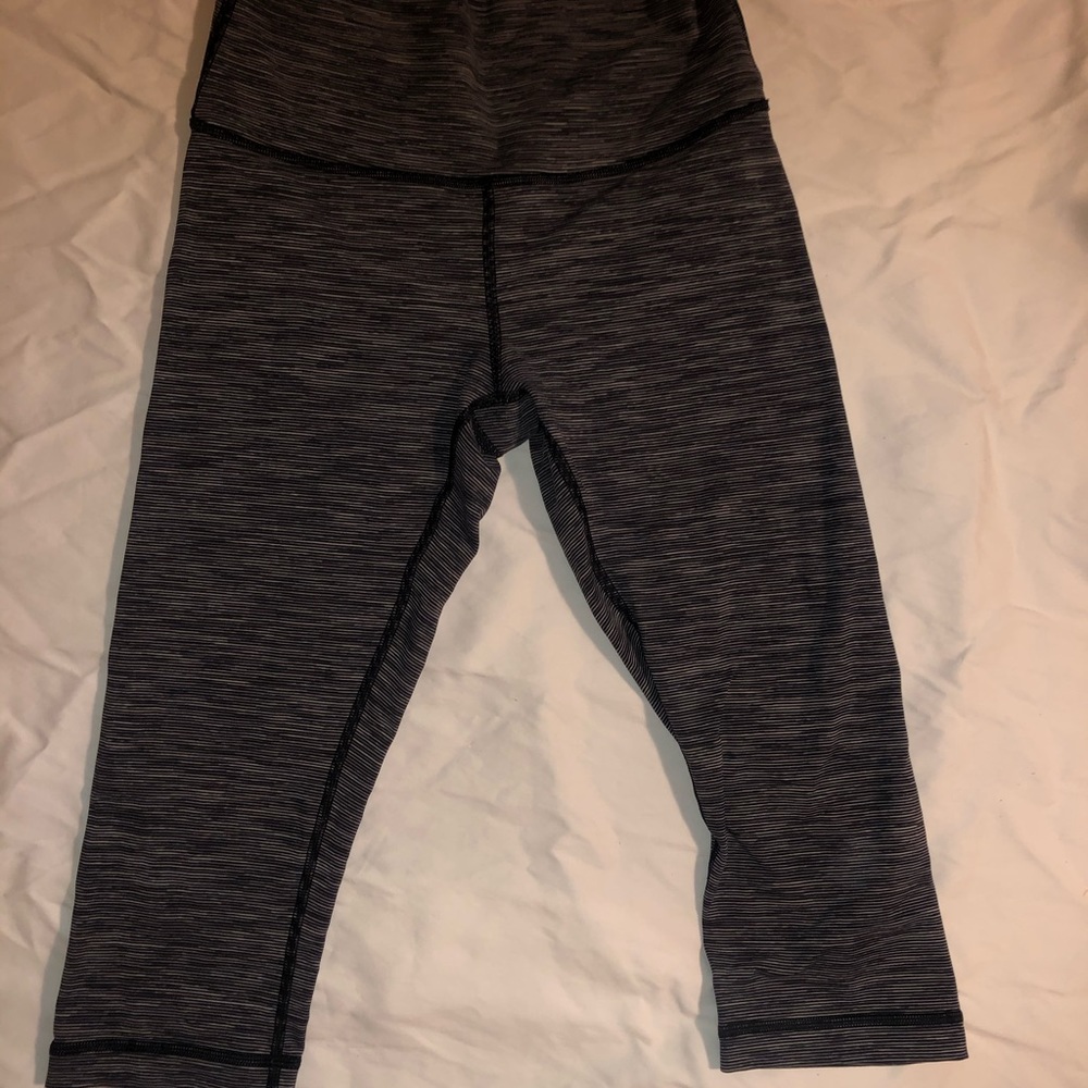 Lululemon workout leggings